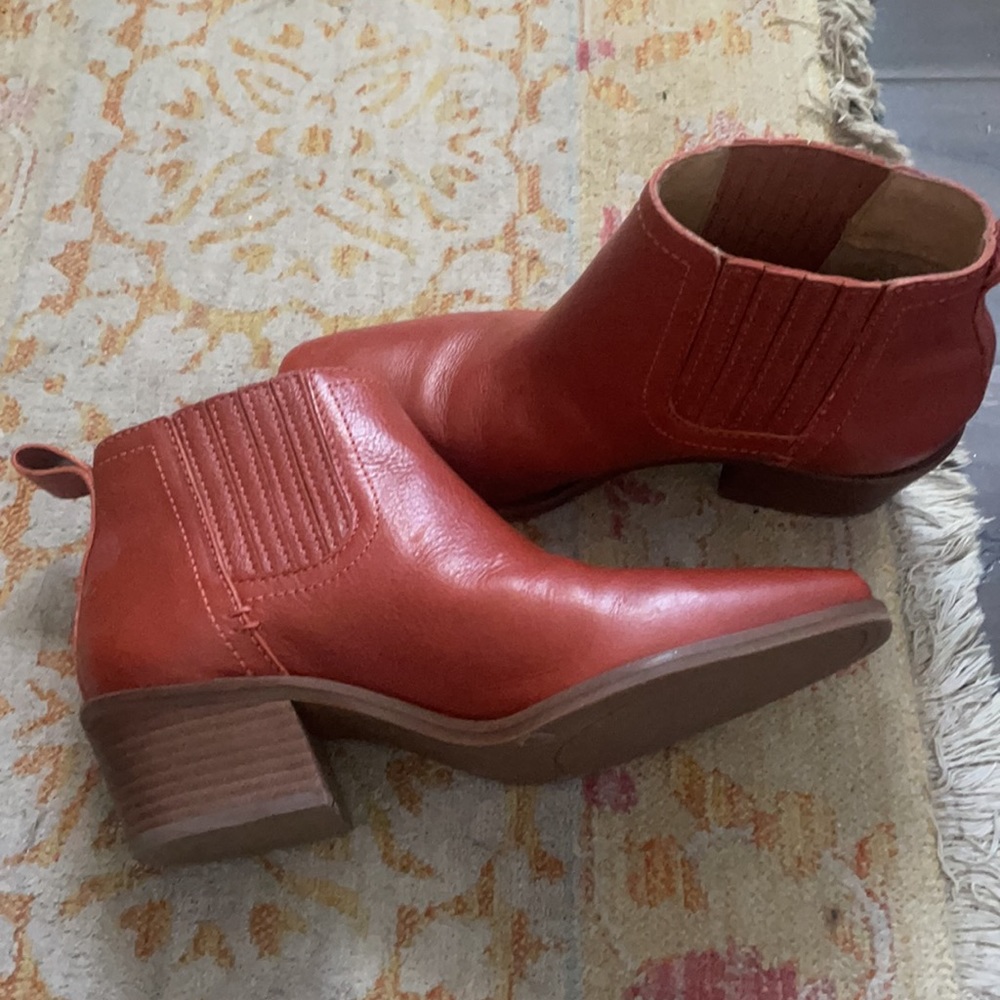 Lucky Brand burnt orange booties